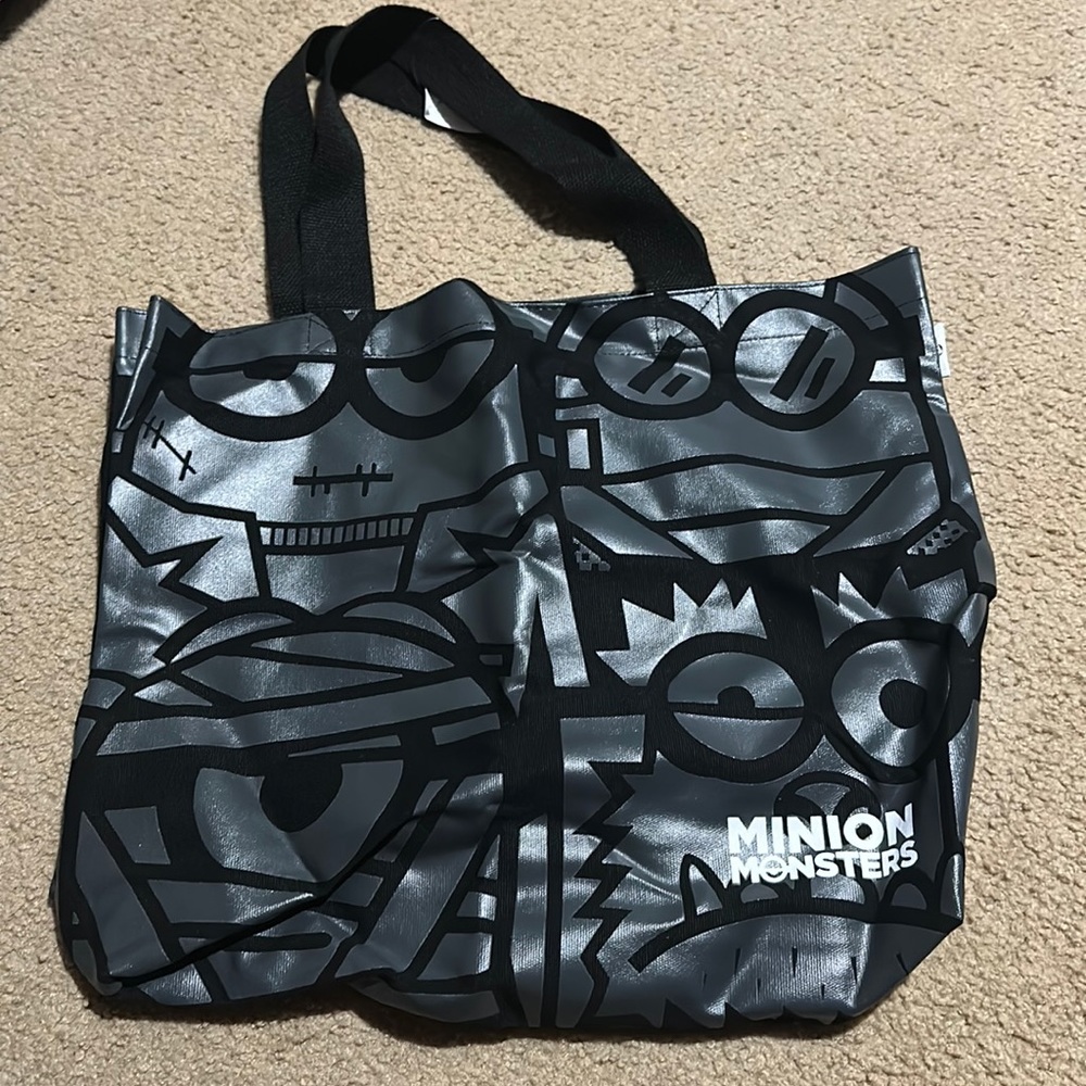 Universal Minion Monster Tote